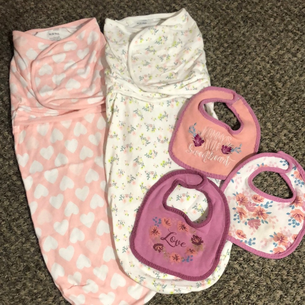 Floral and Heart Swaddle and Bib Set